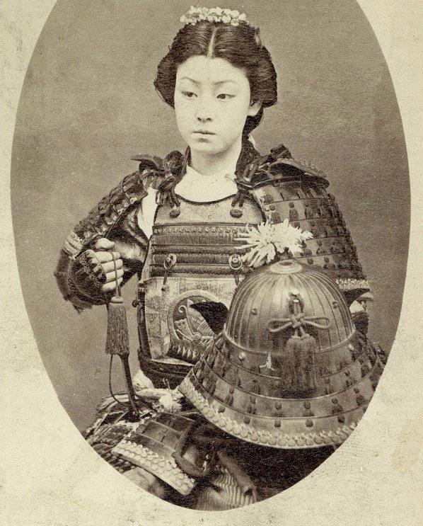 festa donna samurai